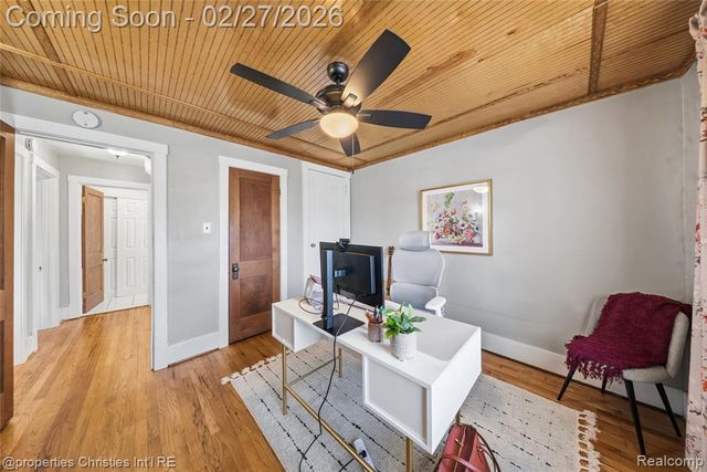 1021 N Altadena Avenue, Royal Oak, MI 48067