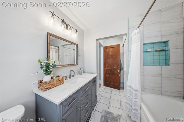 1021 N Altadena Avenue, Royal Oak, MI 48067