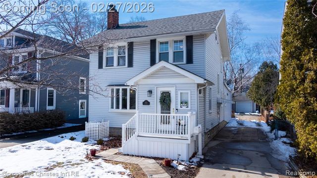 1021 N Altadena Avenue, Royal Oak, MI 48067