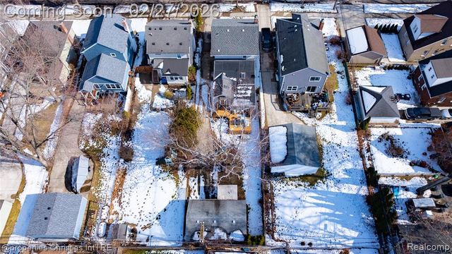 1021 N Altadena Avenue, Royal Oak, MI 48067