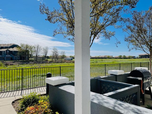 6288 Lonetree Blvd, Rocklin, CA 95765