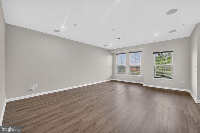 3210 TRIBUNE CT, Hyattsville, MD 20782