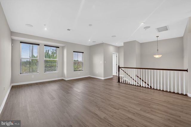 3210 TRIBUNE CT, Hyattsville, MD 20782