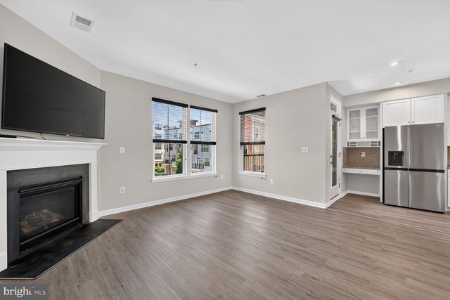 3210 TRIBUNE CT, Hyattsville, MD 20782