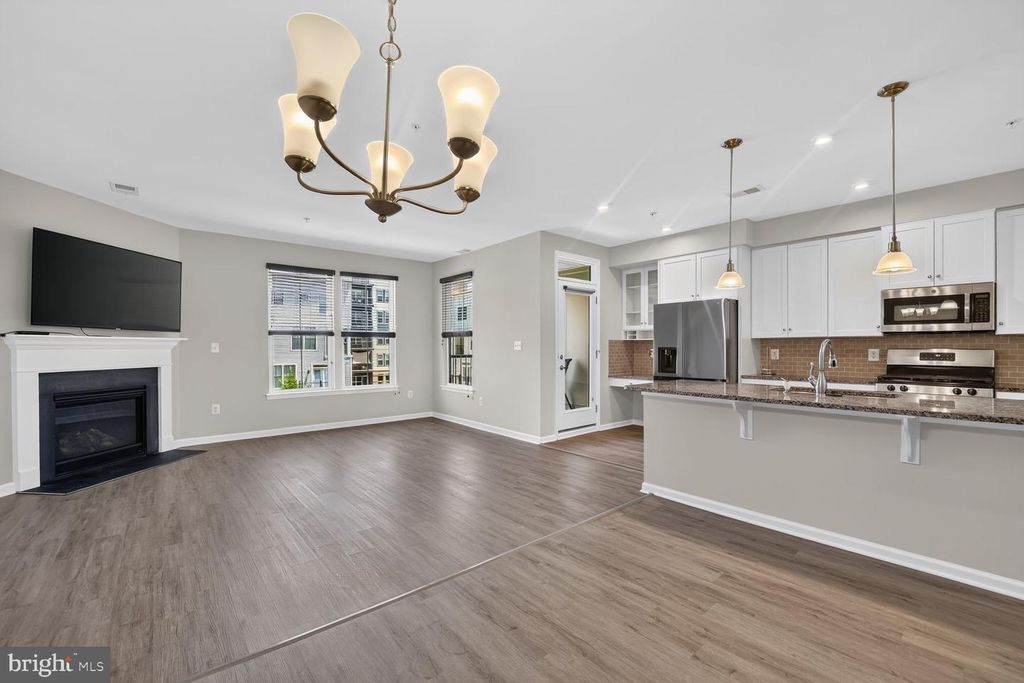 3210 TRIBUNE CT, Hyattsville, MD 20782