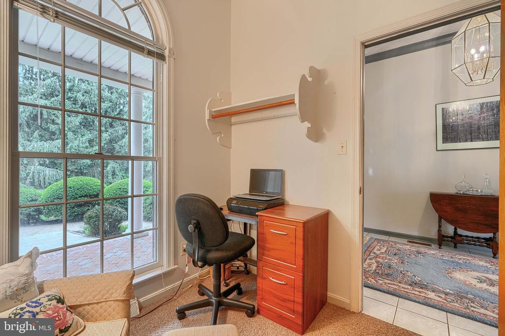 Image 13 of property listing at 1950 MOUNT HOREB RD, Street, MD 21154