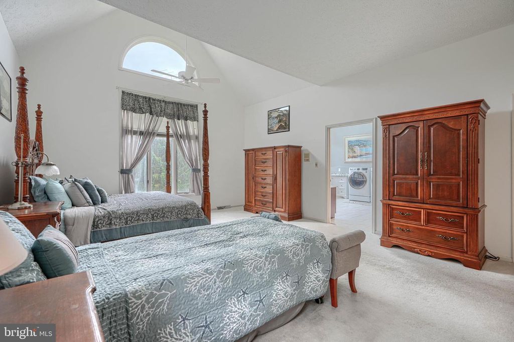 Image 39 of property listing at 1950 MOUNT HOREB RD, Street, MD 21154