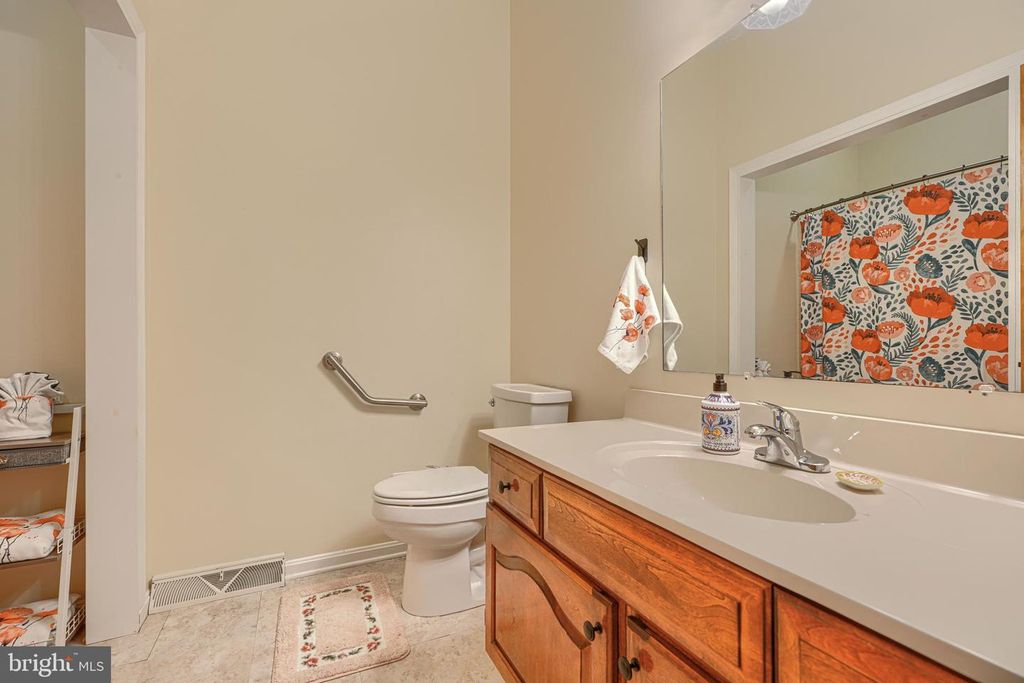 Image 53 of property listing at 1950 MOUNT HOREB RD, Street, MD 21154