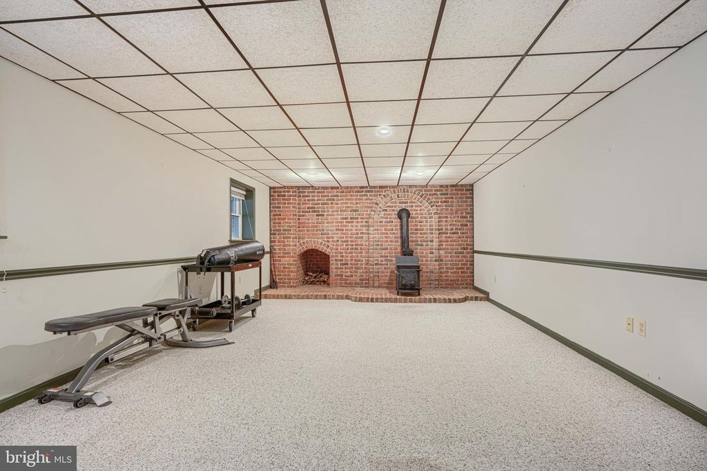 Image 71 of property listing at 1950 MOUNT HOREB RD, Street, MD 21154
