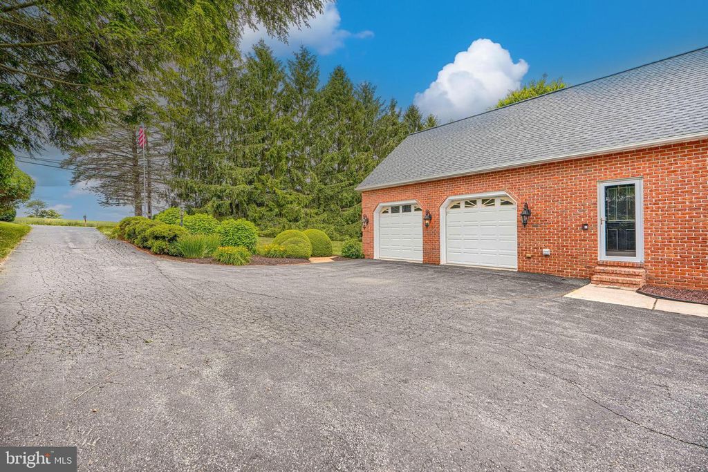 Image 84 of property listing at 1950 MOUNT HOREB RD, Street, MD 21154