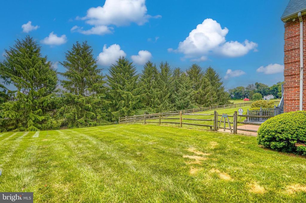 Image 86 of property listing at 1950 MOUNT HOREB RD, Street, MD 21154