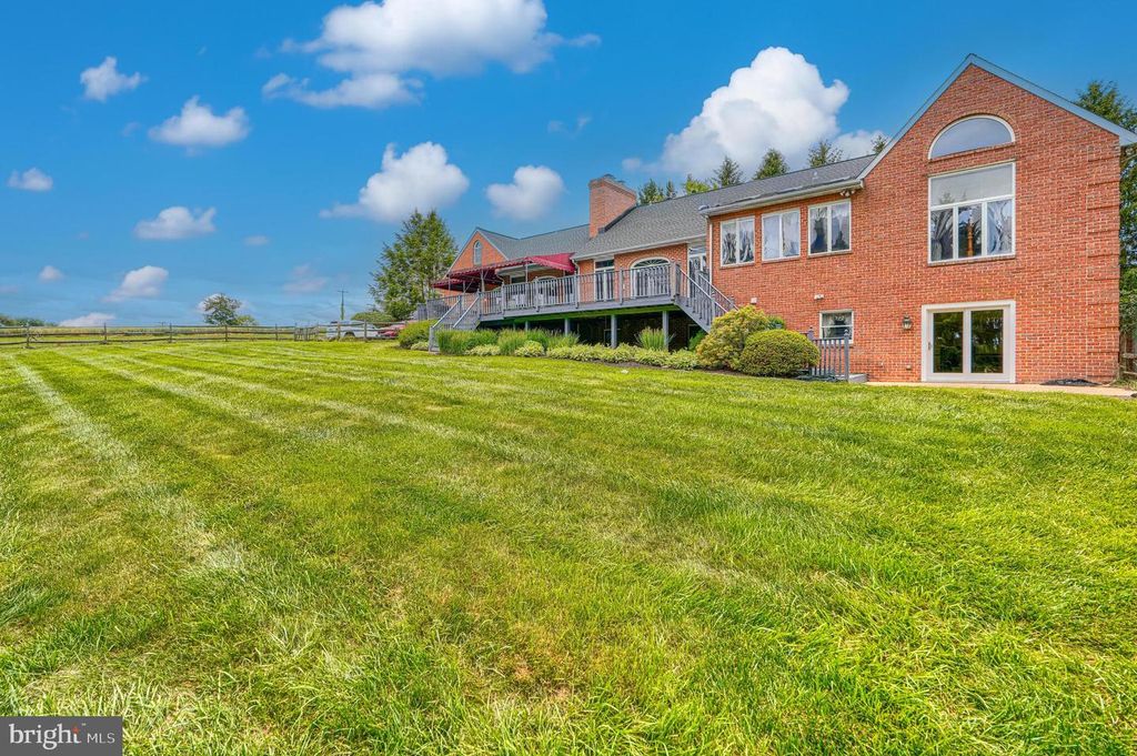 Image 90 of property listing at 1950 MOUNT HOREB RD, Street, MD 21154