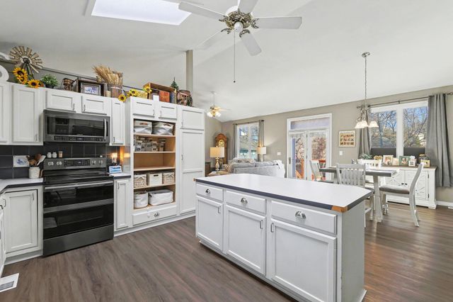 2220 Gentry Ln, El Dorado, KS 67042