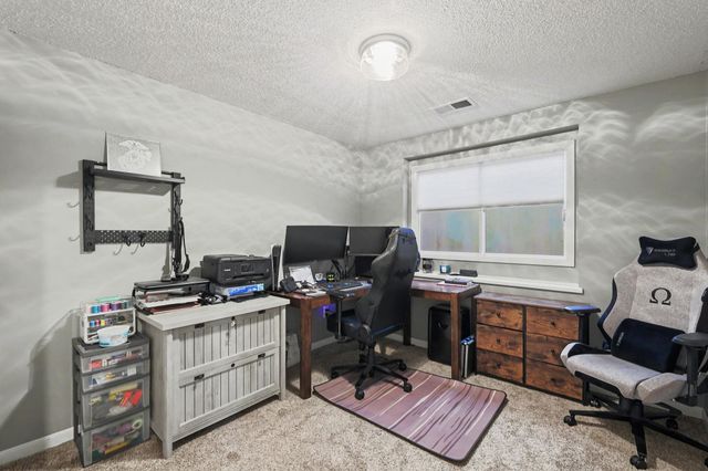 2220 Gentry Ln, El Dorado, KS 67042