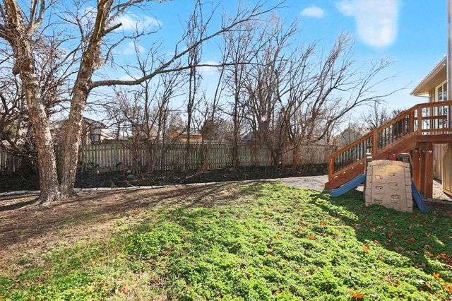 2220 Gentry Ln, El Dorado, KS 67042