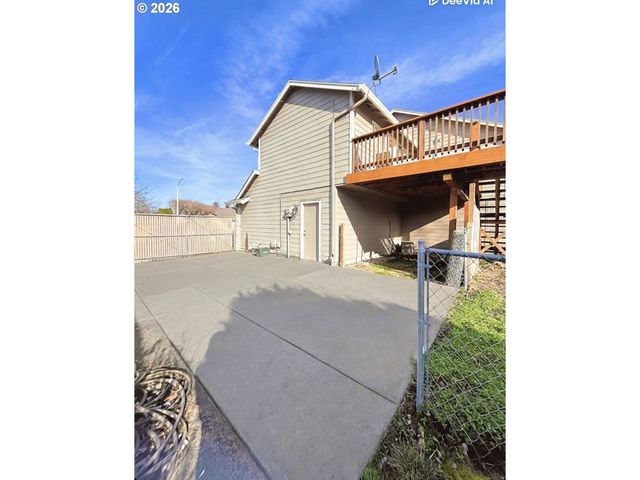 10205 Ne 69TH St, Vancouver, WA 98662