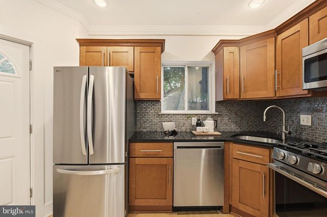 1411 E BERKS ST, Philadelphia, PA 19125