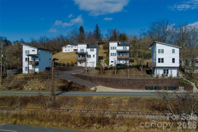 1063 Riverside Drive, Asheville, NC 28804