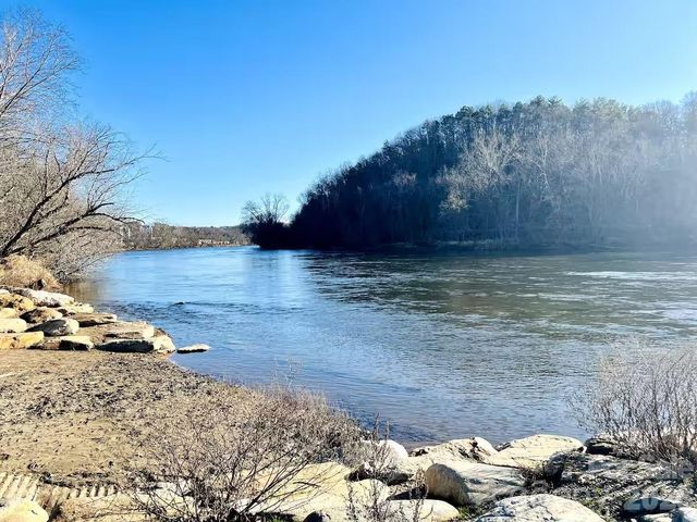 1063 Riverside Drive, Asheville, NC 28804