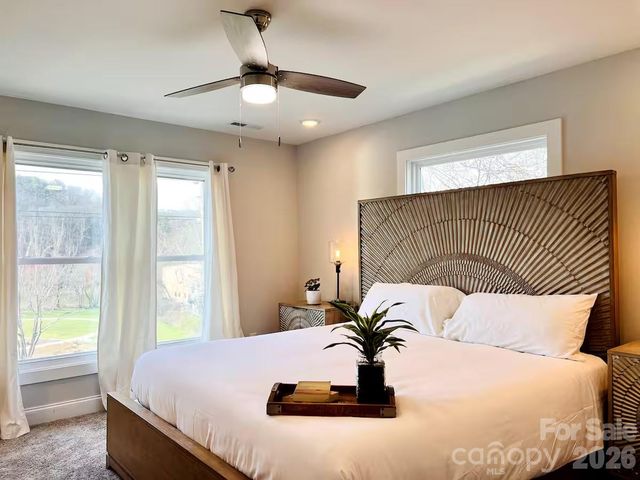 1063 Riverside Drive, Asheville, NC 28804