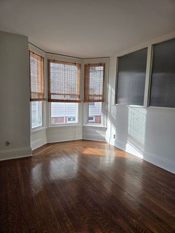 91 Ocean Street 1, Lynn, MA 01902