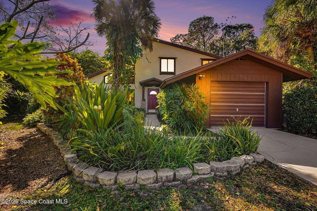 490 Carol Drive NE, Palm Bay, FL 32907