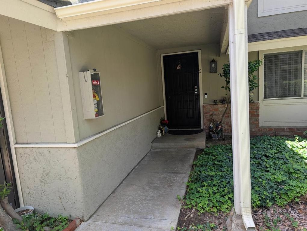 971 Amistad Place C, El Cajon, CA 92019