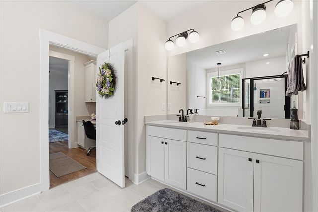 3106 Chatham Drive, Seneca, SC 29678