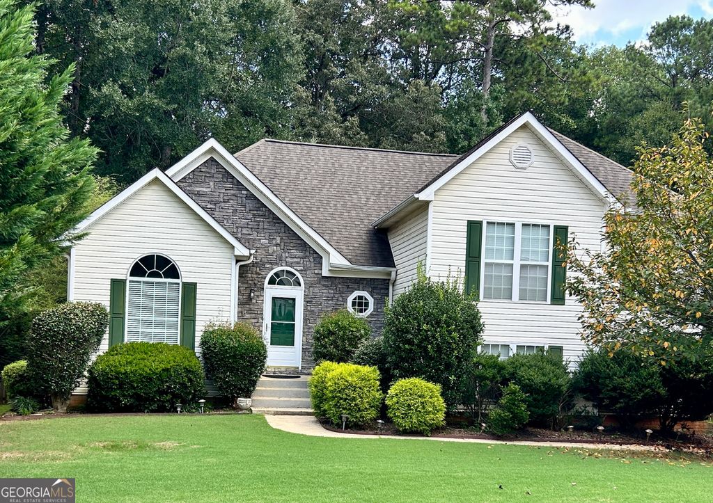 98 Pheasant Ridge, Newnan, GA 30265