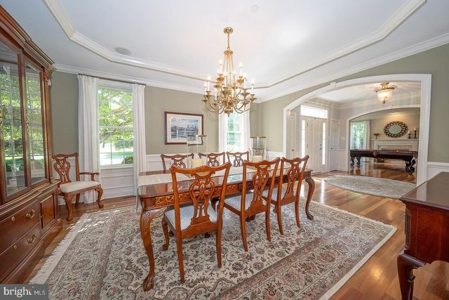 121 SPRING TREE DR, Newtown Square, PA 19073
