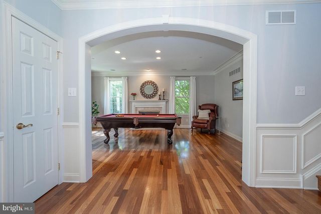 121 SPRING TREE DR, Newtown Square, PA 19073