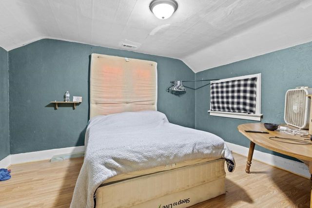 918 MERRITT AVENUE, Oshkosh, WI 54901