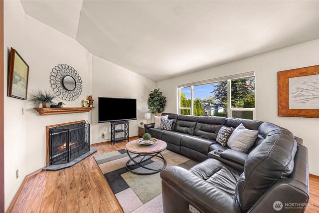 8224 Quinault Road, Blaine, WA 98230