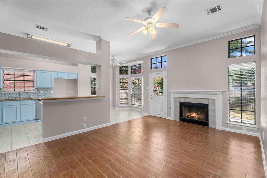 4303 Appalachian Trail, Houston, TX 77345