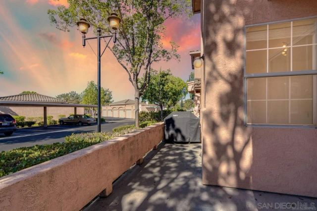 18826 Caminito Cantilena 111, San Diego, CA 92128