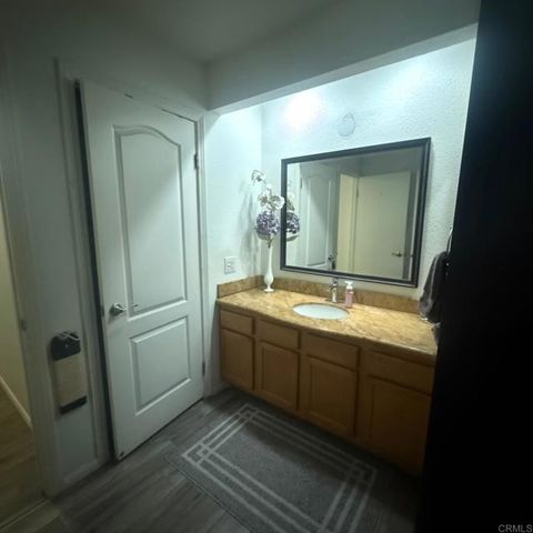 615 Fredricks Ave. 113, Oceanside, CA 92058