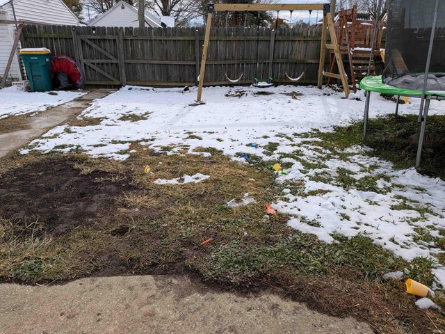 15 E main Street, Rossville, IN 46065