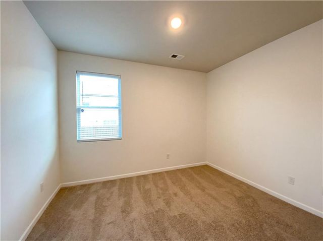 2611 Lovejoy Crossing Drive, Hampton, GA 30228