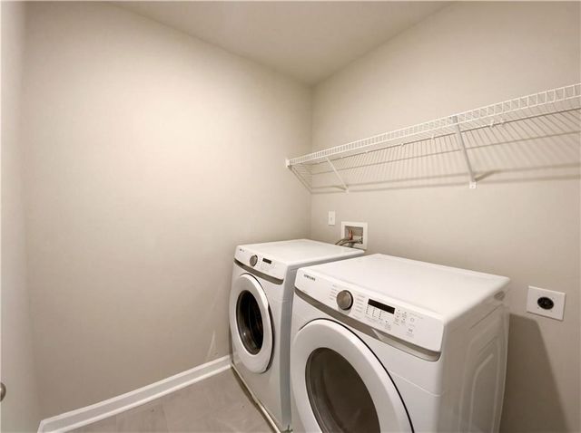 2611 Lovejoy Crossing Drive, Hampton, GA 30228