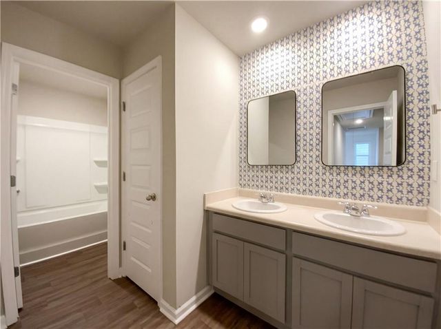 2611 Lovejoy Crossing Drive, Hampton, GA 30228