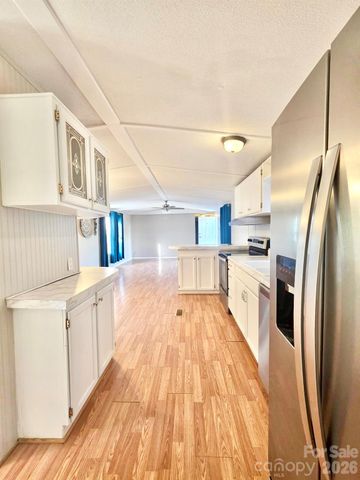 1218 Wittenburg Road, Taylorsville, NC 28681