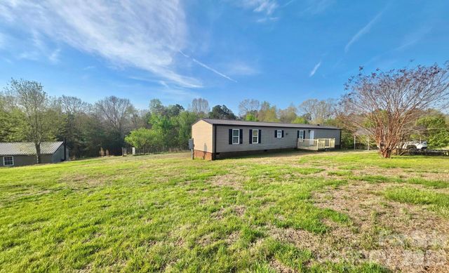 1218 Wittenburg Road, Taylorsville, NC 28681