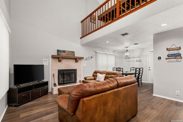 1641 Rotherman, Canyon Lake, TX 78133