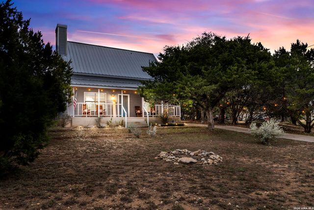 1641 Rotherman, Canyon Lake, TX 78133