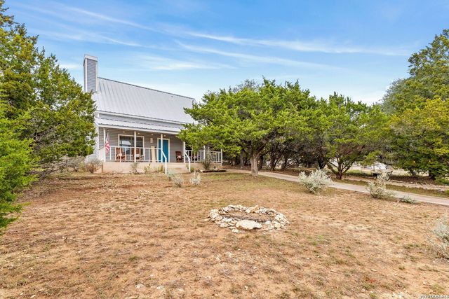 1641 Rotherman, Canyon Lake, TX 78133