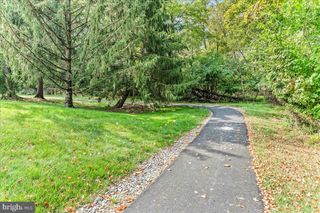 25 WARWICK CT, Reading, PA 19606