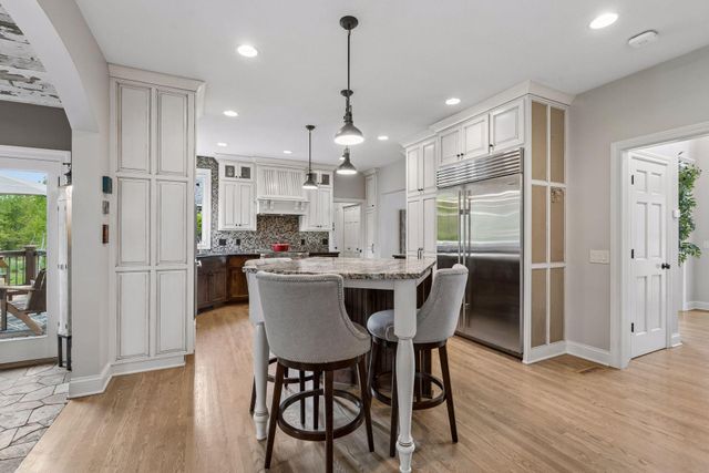 8445 Upland Lane N, Maple Grove, MN 55311