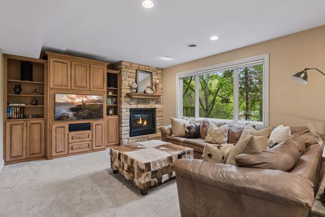 8445 Upland Lane N, Maple Grove, MN 55311