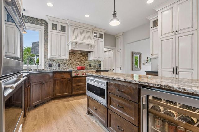 8445 Upland Lane N, Maple Grove, MN 55311