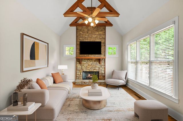 1490 Boomer Circle, Suwanee, GA 30024